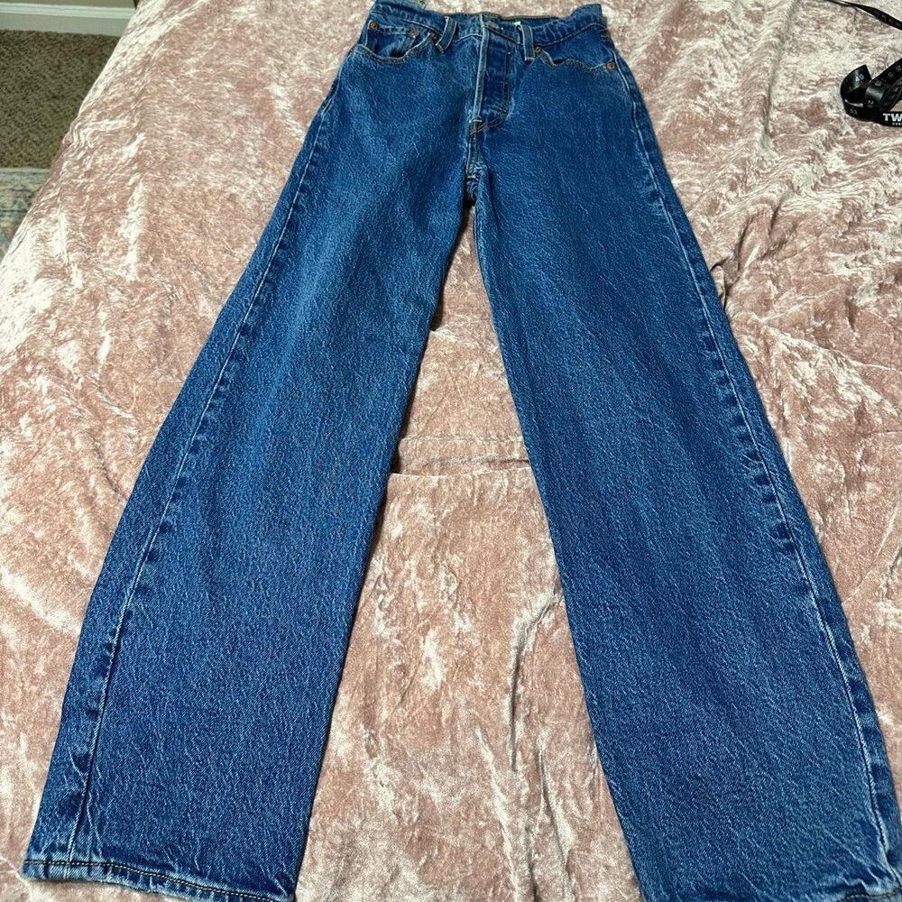 Levi high rise jeans